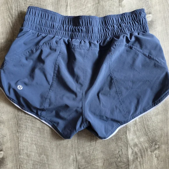 Lululemon Athletica Light Gray And Blue Reversible Athletic Shorts - Picture 4 of 4